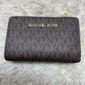 Michael Kors Small Logo and Leather Wallet Brown 32F9GJ6D0B-252